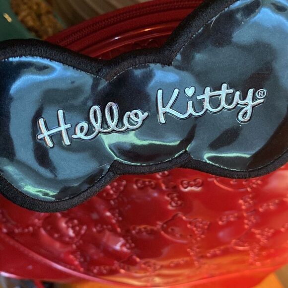 HELLO KITTY LOUNGEFLY SANRIO RED PATENT LOGO EMBOSSED DOME TOTE SATCHEL HANDBAG - Picture 6 of 12